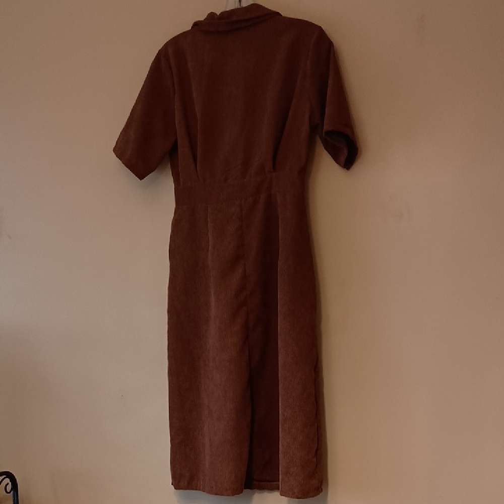 Brown Corduroy Short-Sleeve Button-Front Midi Dress, P2P 18", L 42", W 27" - Picture 9 of 9